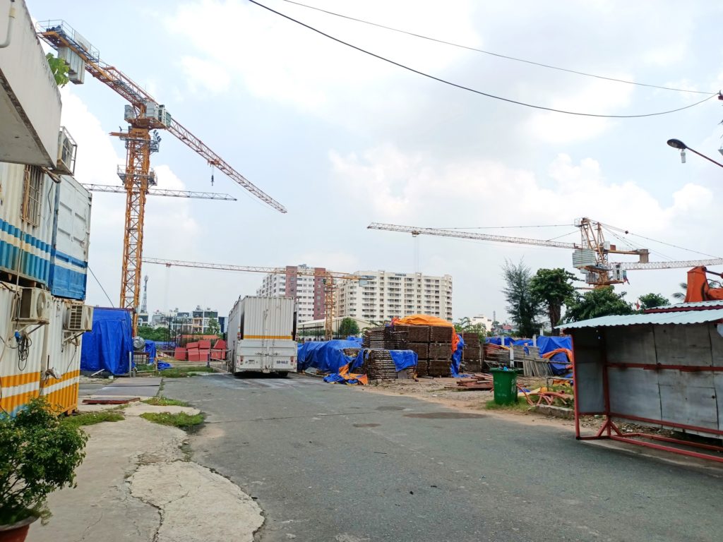 Thaco收購韓國Emart超市進軍零售市場? 越南財經 越南新聞 越南零售業 越南大型購物中心