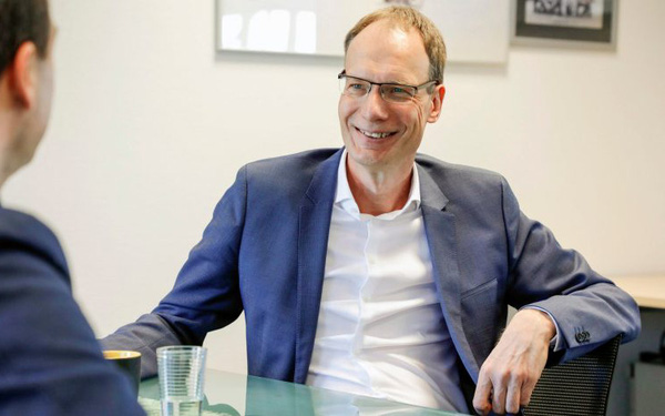 Vingroup聘任前福斯副總裁為VinFast全球總經理 越南財經 越南新聞 越南汽車製造業 越南汽車市場