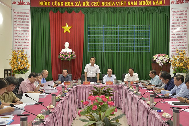 內政部呈送給政府有關成立富國市提案