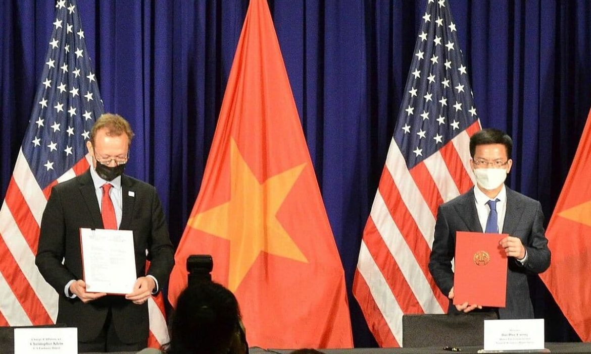 越南與美國雙邊貿易總額