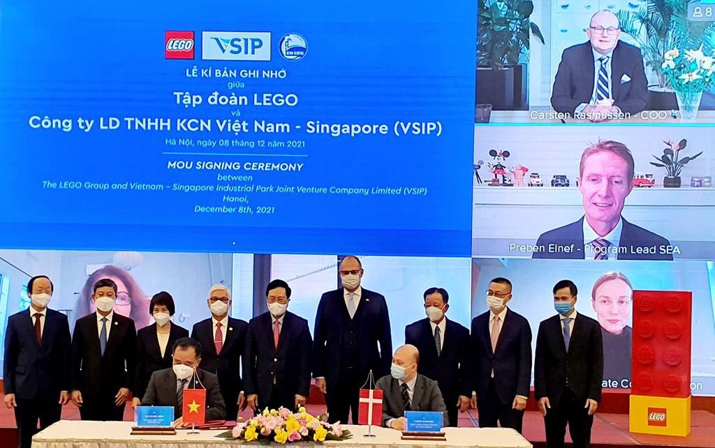 丹麥玩具公司樂高投資10億美元在平陽建工廠 越南玩具市場 越南財經 越南新聞 越南新加坡工業區